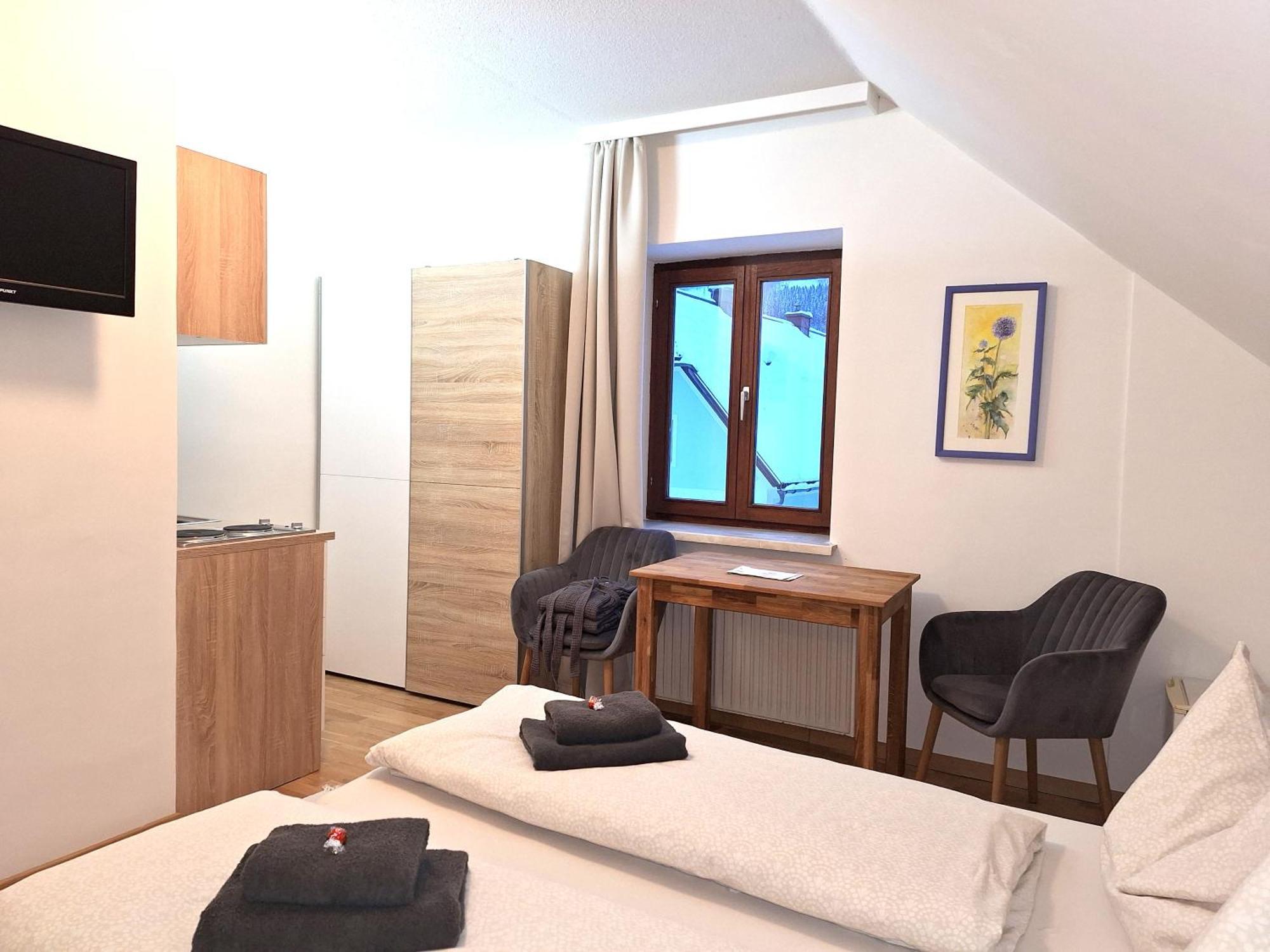 Goessl, Apartement Und Doppelzimmer Mariazell Esterno foto